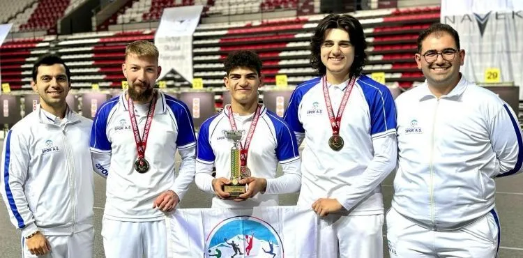 BÜYÜKŞEHİR’İN SPORCUSU “TÜRKİYE ŞAMPİYONU” OLDU