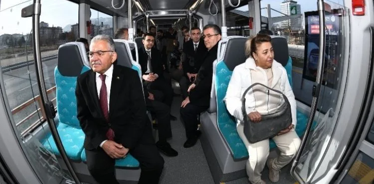 KAYSERİ BÜYÜKŞEHİR, 4,5 YILDA 552 MİLYON YOLCUYA ULAŞIM HİZMETİ VERDİ