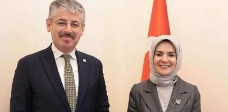 Vekil Çopuroğlu, TV dizileriyle ilgili Bakan Göktaş ile görüştü
