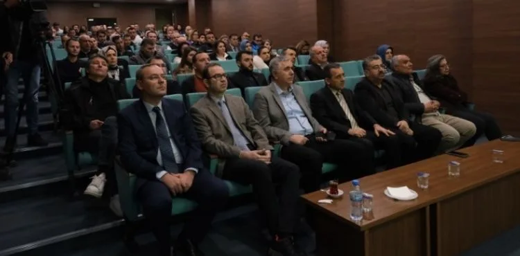 KOCASİNAN BELEDİYESİ ÇALIŞANLARINA KVKK EĞİTİMİ VERİLDİ