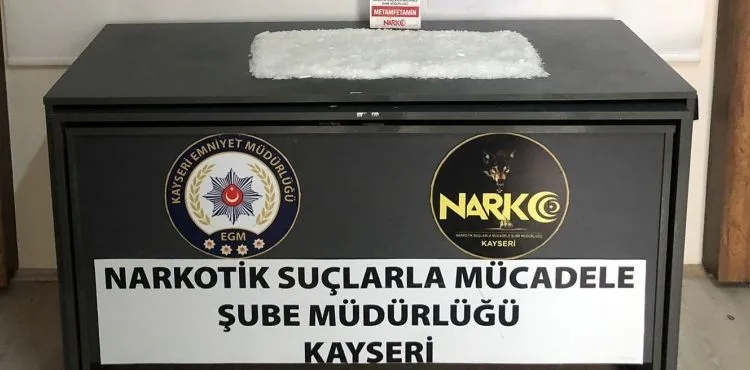 Narkotik ekipleri 2 kilo 15 gram uyuşturucu madde ele geçirdi