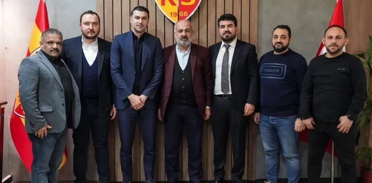 Kayserispor, teknik direktör Burak Yılmaz ile 2.5 yıllık sözleşme imzaladı