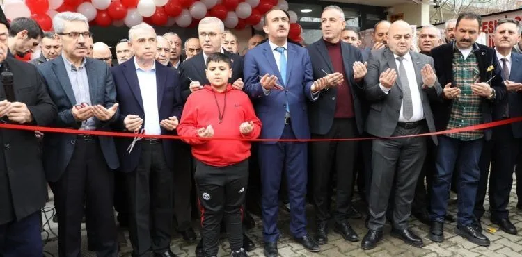 Başkan İlmek, İstanbul’da açılışa katıldı