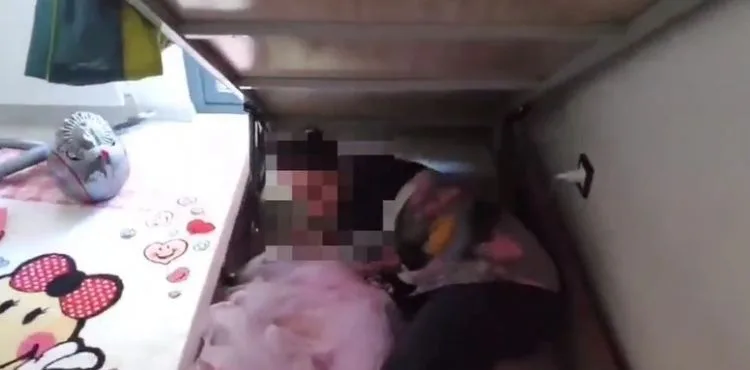 Firari kadın saklandığı bazanın altında yakalandı