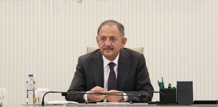 BAKAN MEHMET ÖZHASEKİ, ŞEHİT MÜSLÜM ÖZDEMİR’İN AİLESİNE VERDİĞİ SÖZÜ TUTTU