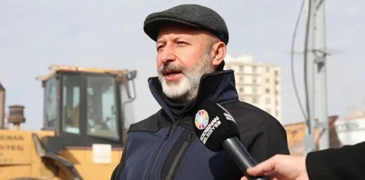 BAŞKAN ÇOLAKBAYRAKDAR, “KOCASİNAN’IN KADERİNİ DEĞİŞTİREN, NİTELİKLİ DÖNÜŞÜM YAPIYORUZ”