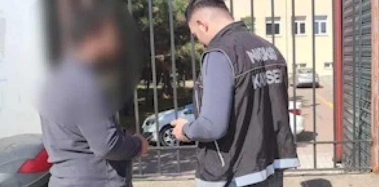 Narkotik ekiplerinden okul çevresinde denetim