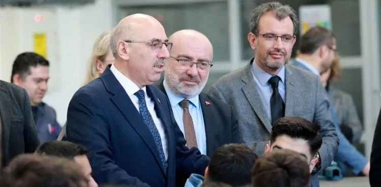 YÖK Yürütme Kurulu Üyesi Prof. Dr. Mahmut Ak, KAYÜ OSB MYO’da İncelemelerde Bulundu