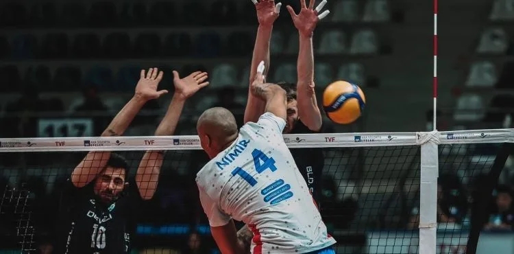 Develi Belediyespor deplasmanda lider Halkbank’a mağlup oldu
