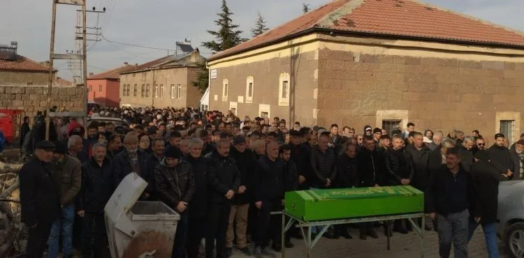 Avşar Ağıtlarının Halk Ozanı Çalık Hasan Yaşamını yitirdi