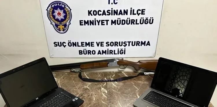 Hırsızlık suçundan kesinleşmiş hapis cezası ile aranan 2 firari yakalandı