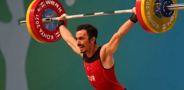 Milli halterci Muammer Şahin Avrupa Şampiyonu oldu