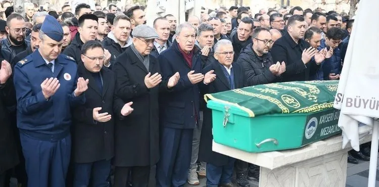 Vekil Akar’ın dayısı Maraşlıoğlu son yolculuğuna uğurlandı