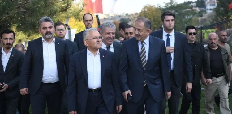 BAŞKAN BÜYÜKKILIÇ: “GAYRET BİZDEN, ÇALIŞMAK BİZDEN, İNSANLARI KUCAKLAMAK BİZDEN”
