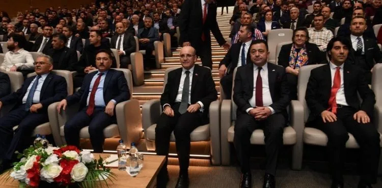 Hazine ve Maliye Bakanı Mehmet Şimşek, Kayseri OSB’de Sanayicilerle Buluştu
