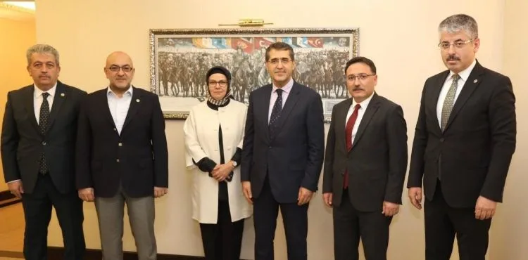 Cumhurbaşkanlığı Strateji ve Bütçe Başkanı Şenel ile Kayseri hakkında görüşüldü