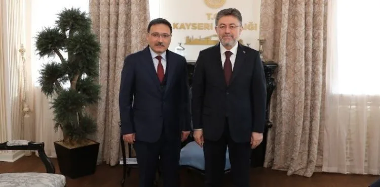 Tarım ve Orman Bakanı Yumaklı, Vali Çiçek ile bir araya geldi
