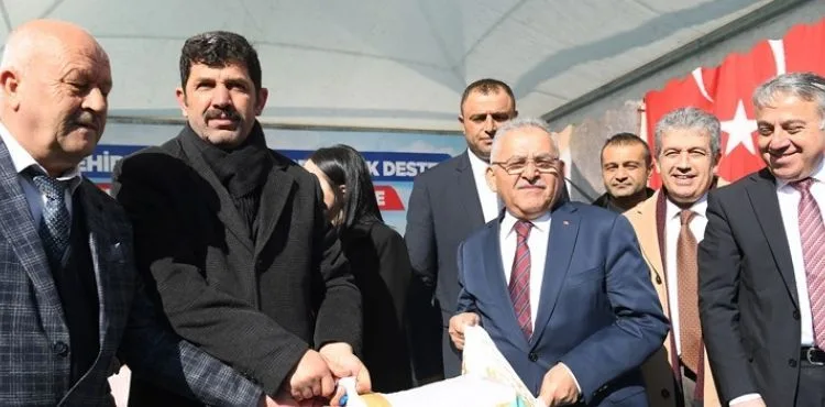 BÜYÜKŞEHİR’İN DESTEĞİ İLE KAYSERİ TARIMDA ŞAHLANIYOR