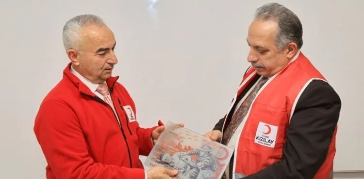 KIZILAY’DAN BAŞKAN YALÇIN’A ÖVGÜ VE TEŞEKKÜR PLAKETİ