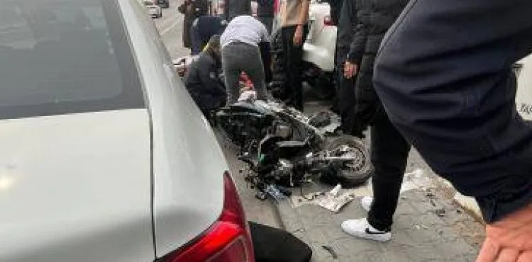 Otomobil ve motosiklet çarpıştı: 2 ağır yaralı