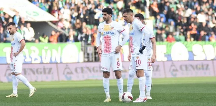 Kayserispor, deplasmanda Rizespor’a mağlup oldu: 3-0