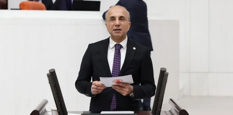 AŞKIN GENÇ’TEN BAKAN GÜLER VE TEKİN’E