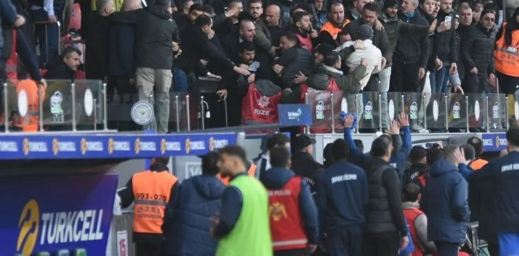 Kayserispor’a 231 Bin TL ceza, Burak Yılmaz’a 1 maç ceza