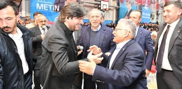 BAŞKAN BÜYÜKKILIÇ VE CUMHUR İTTİFAKINDAN BÜNYAN’DA GÖVDE GÖSTERİSİ