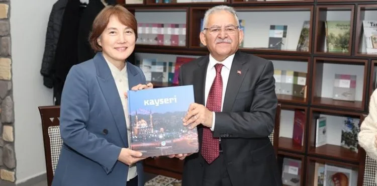 DÜNYANIN İLGİSİNİ ÇEKEN KÜLTEPE KAZILARINA KORELİLER DE KATILACAK