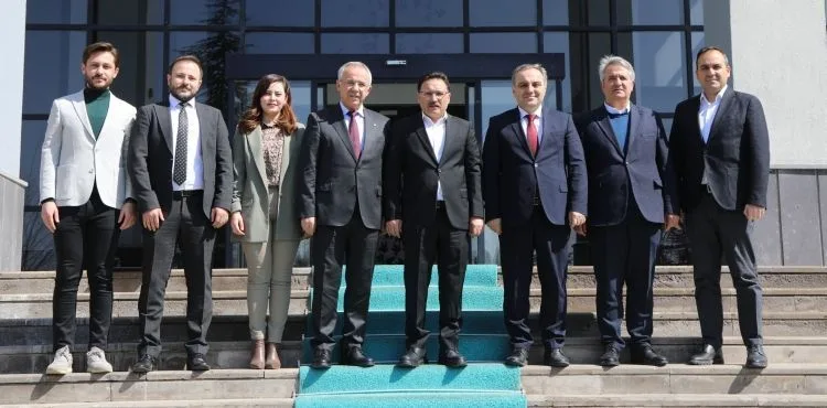 Erciyes Üniversitesi ile Turkuaz Seramik Arasında İş Birliği Protokolü İmzalandı