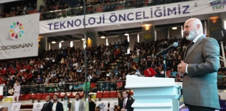BAŞKAN ÇOLAKBAYRAKDAR, “BİR BELEDİYE, VİZYONUNU DÜNYA ÖTESİNE TAŞIYOR!”