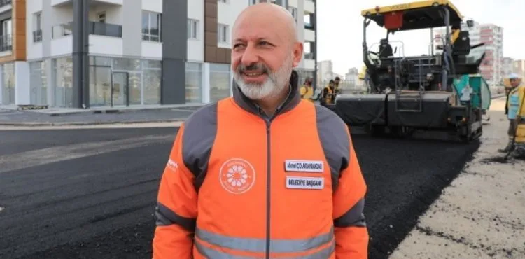BAŞKAN ÇOLAKBAYRAKDAR, “KOCASİNAN, ASFALTTA DA TARİHİ BİR DÖNÜM NOKTASINA İMZA ATACAK!”