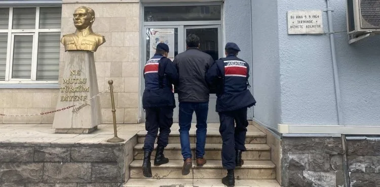 Jandarma ekiplerinden terör örgütü deşifre operasyonu