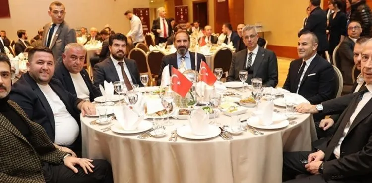 Basın Sözcüsü Samet Koç, Büyükekşi’nin verdiği iftarda Kayserispor’u temsil etti
