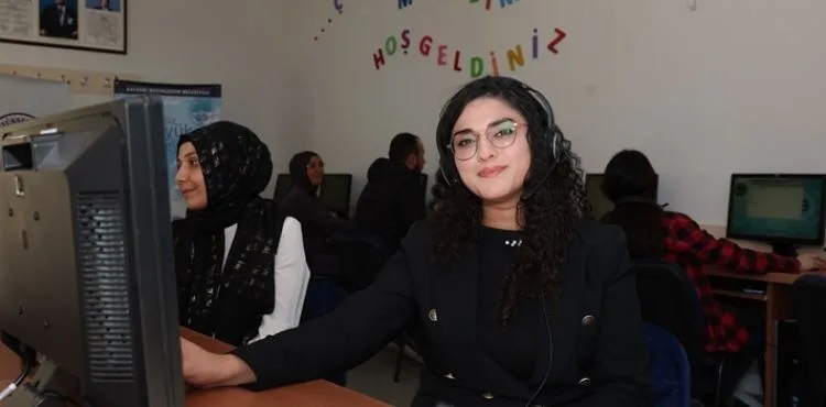 BÜYÜKŞEHİR’DEN "ÇAĞRI MERKEZİ” KURSU