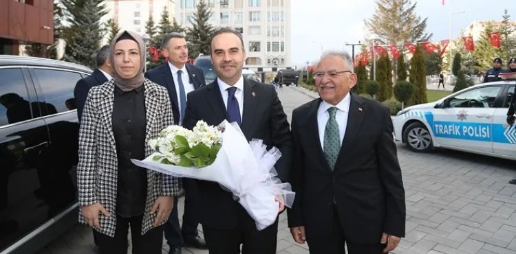 BAKAN KACIR’DAN BAŞKAN BÜYÜKKILIÇ’A ZİYARET