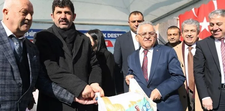 BAŞKAN BÜYÜKKILIÇ, TARIM ŞEHRİ KAYSERİ’DE TARIM VE GIDA ÜRÜNLERİ İHRACATININ 12 KAT ARTTIĞINI DUYURDU