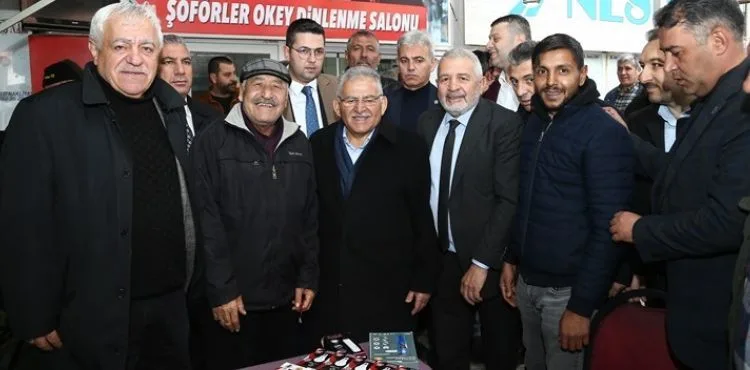 BÜYÜKKILIÇ, NAKLİYECİLER SİTESİ ESNAFINA YENİ PROJESİ “LOJİSTİK MERKEZİNİ” ANLATTI