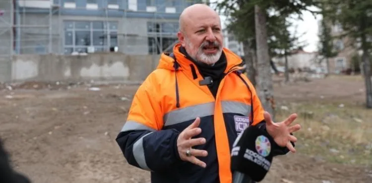 BAŞKAN ÇOLAKBAYRAKDAR, “KAYSERİLİLERİN KEYİF ALACAĞI BİR KOCASİNAN İNŞA EDİYORUZ”