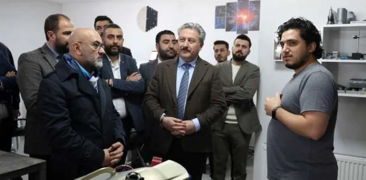 BAŞKAN PALANCIOĞLU, TEKNOPARK’TAKİ FİRMALARI ZİYARET ETTİ