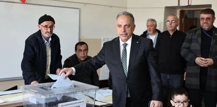 BAŞKAN YALÇIN, OYUNU REŞADİYE’DE KULLANDI