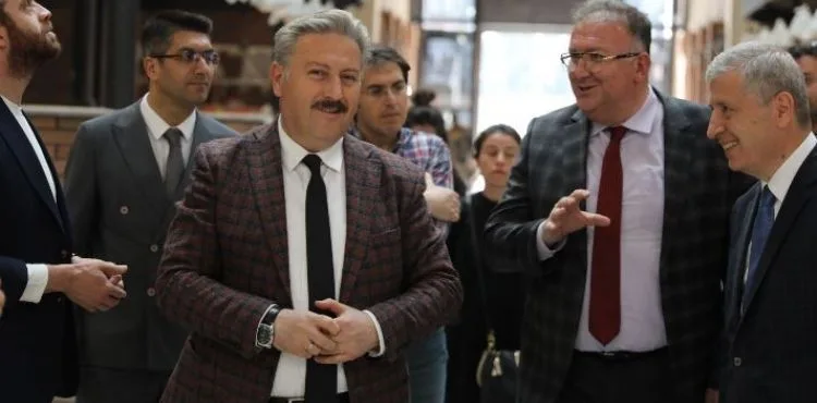 KENDİNE HAS MİMARİSİ İLE “ÇARŞI MELİKGAZİ” YAKINDA KAPILARINI ARALAYACAK
