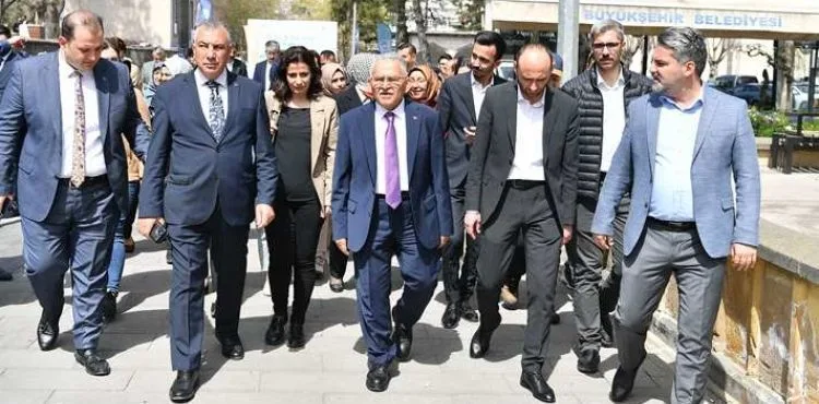BAŞKAN BÜYÜKKILIÇ, HİZMET YOLCULUĞUNA DUALARLA BAŞLADI