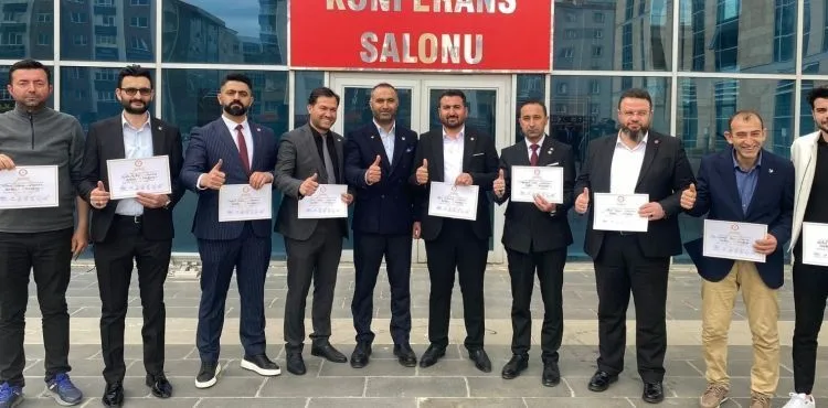 YRP Kocasinan Belediye Meclis Üyeleri mazbatalarını aldı