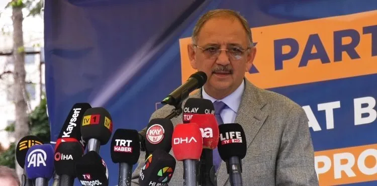 Bakan Mehmet Özhaseki: “Kendimize çekidüzen verip gönüllerde yerimizi yeniden perçinleyeceğiz”