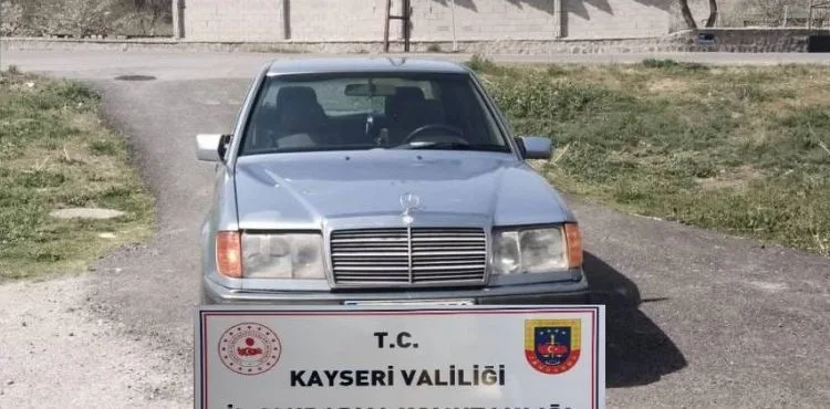 Jandarma ekiplerinden "Huzurlu Sokaklar ve Narkotik Suçları Uygulaması"