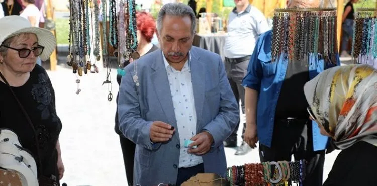TALAS’TA BU PAZAR ‘MAHARETLİ ELLER’İN GÜNÜ