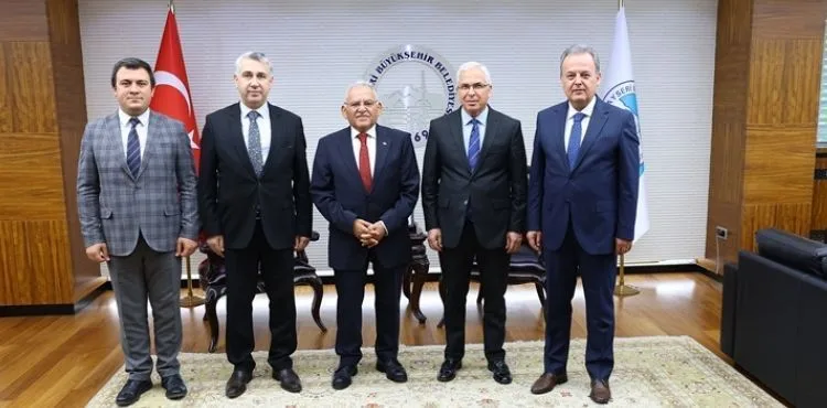 KAYMAKAMLARDAN BAŞKAN BÜYÜKKILIÇ’A “HAYIRLI OLSUN” ZİYARETİ