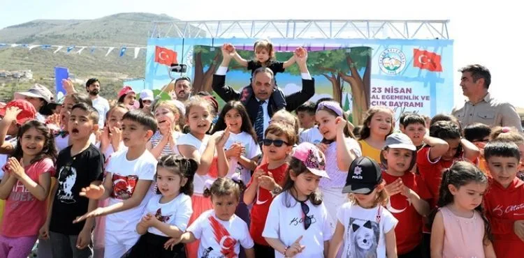 BAŞKAN YALÇIN'DAN 23 NİSAN MESAJI
