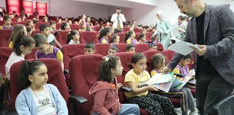 KASKİ, ÖĞRENCİLERE SU TASARRUFUNUN ÖNEMİNİ ANLATTI